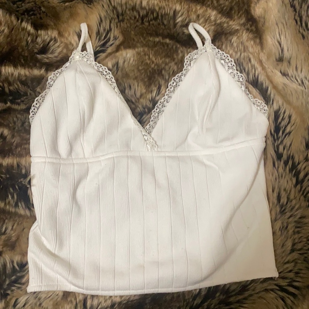 Cute white top